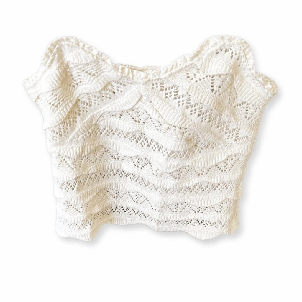 H&M Cream Crochet Lace Crop Top M - pre-loved at Why Go Less, Lebanon