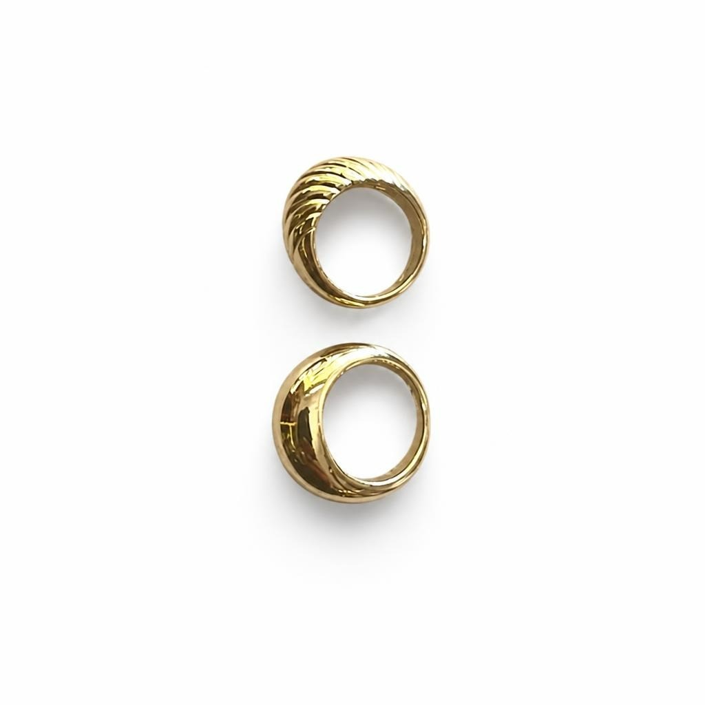 Accessorise Gold-tone Ribbed Statement Rings Set of 2 - pre-loved at Why Go Less, Lebanon