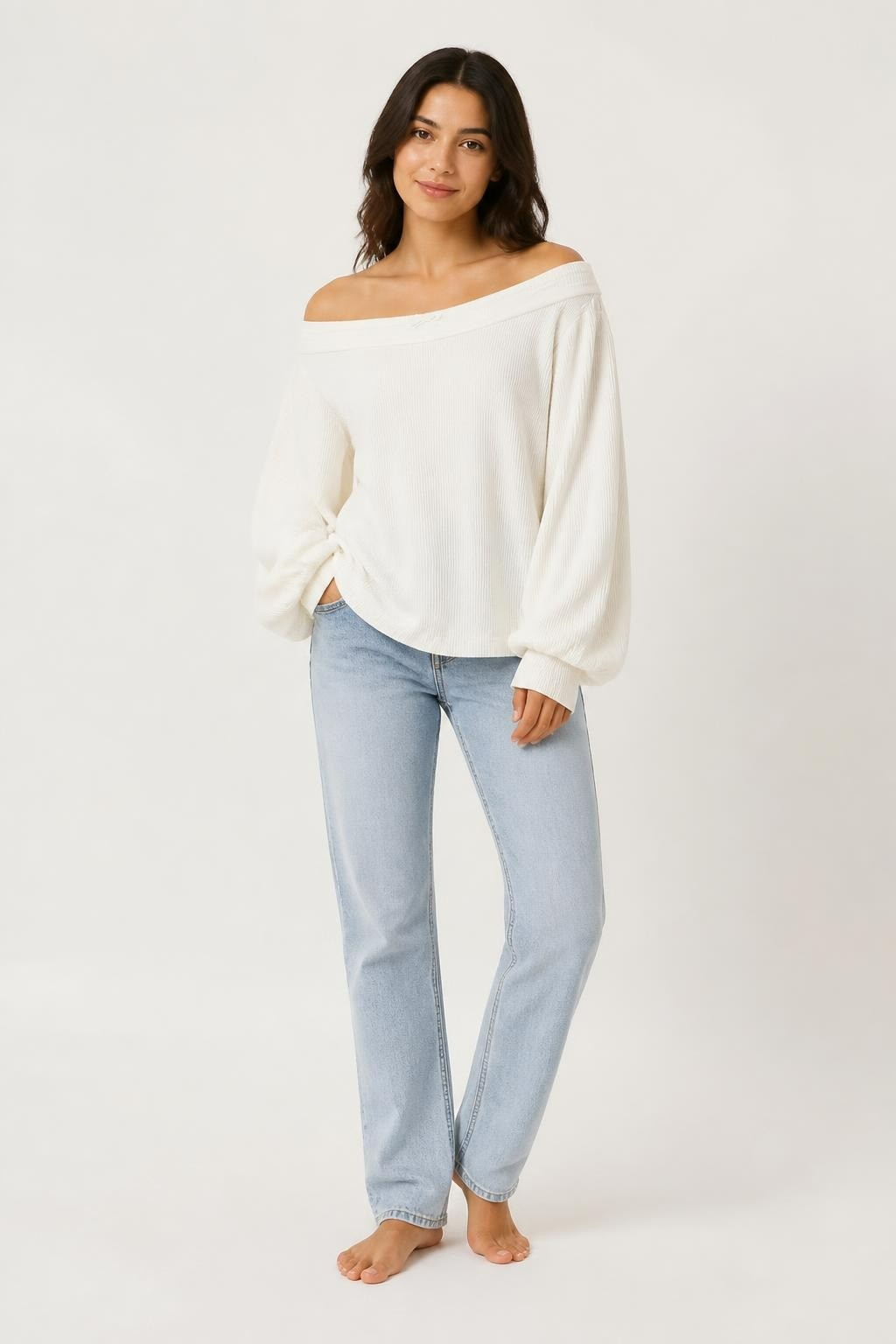 Mng White Top - pre-loved at Why Go Less, Lebanon