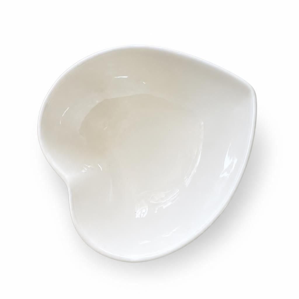 6 Small for Nuts White Ceramic Heart-shaped Dish, Small - pre-loved at Why Go Less, Lebanon