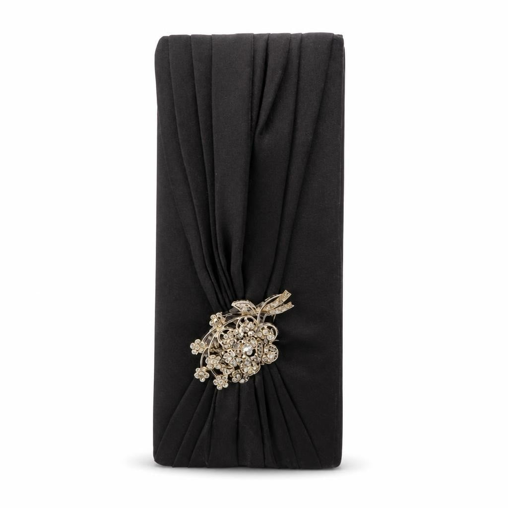 Black Bag - pre-loved at Why Go Less, Lebanon
