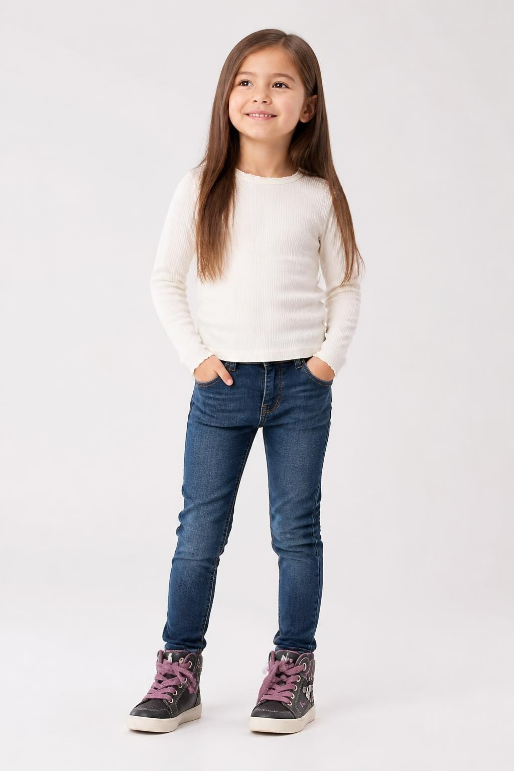 Dark Navy High-top Kids Sneakers Pink Laces - pre-loved at Why Go Less, Lebanon