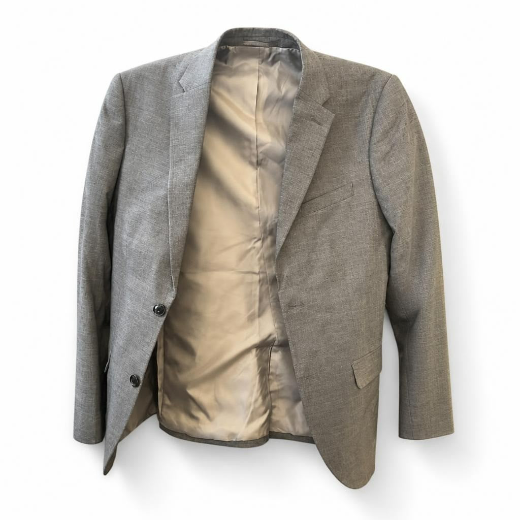 Grey Suite Men's Classic Fit, Open Lining View - pre-loved at Why Go Less, Lebanon