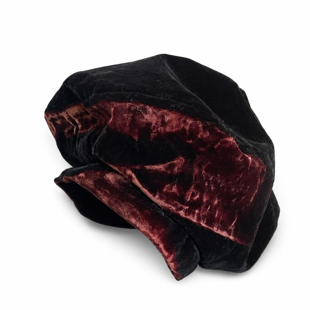 Velvet Beret Hat Black & Burgundy - pre-loved at Why Go Less, Lebanon