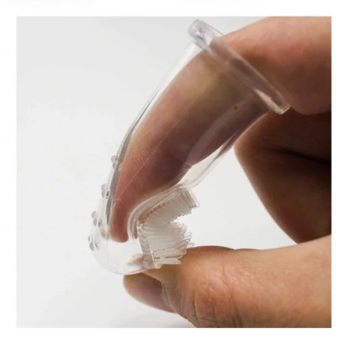 Soft Silicone Pet Finger Toothbrush - Digollo at Why Go Less, Lebanon (2)