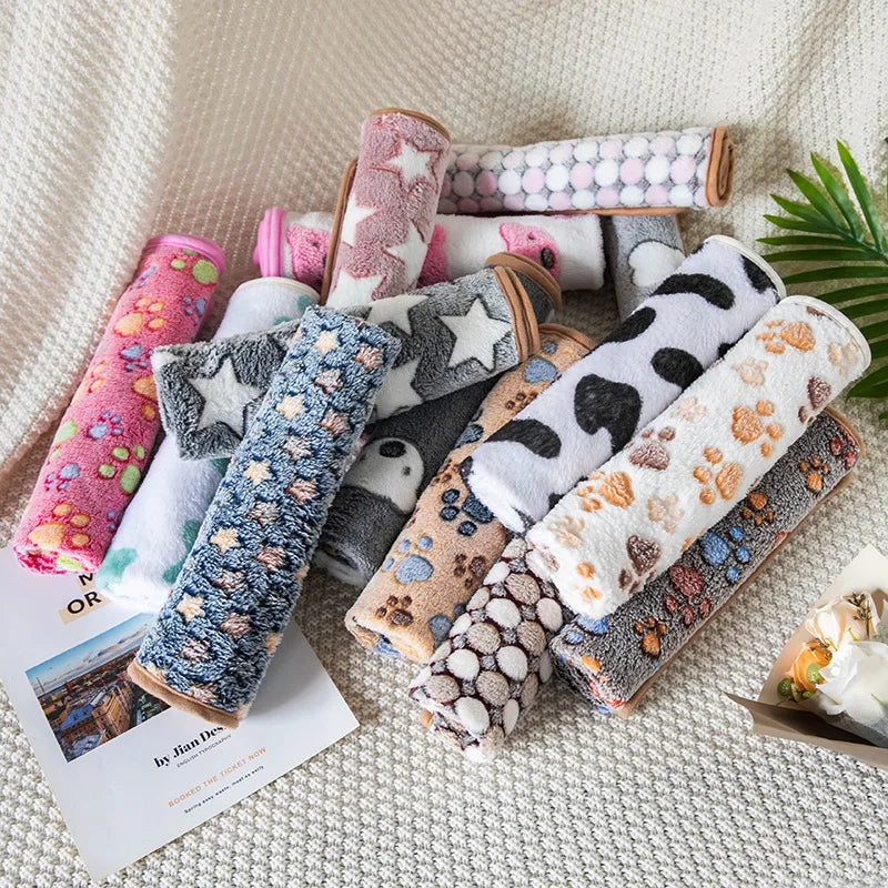 Winter Pet Sleeping Blanket - Digollo at Why Go Less, Lebanon (4)