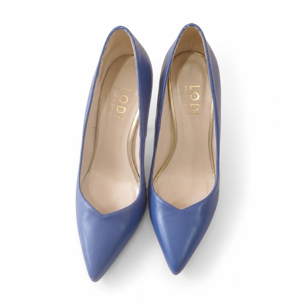 Lodi periwinkle blue pointed-toe leather pumps - second-hand at Why Go Less, Dekwaneh, Lebanon