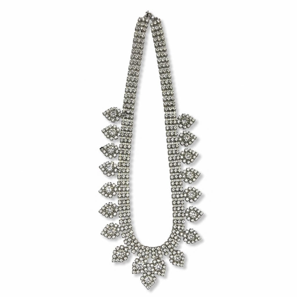 Silver-tone rhinestone crystal heart collar necklace - second-hand at Why Go Less, Dekwaneh, Lebanon