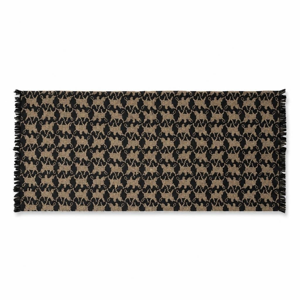 Black & gold cat-pattern jacquard scarf/wrap - second-hand at Why Go Less, Dekwaneh, Lebanon