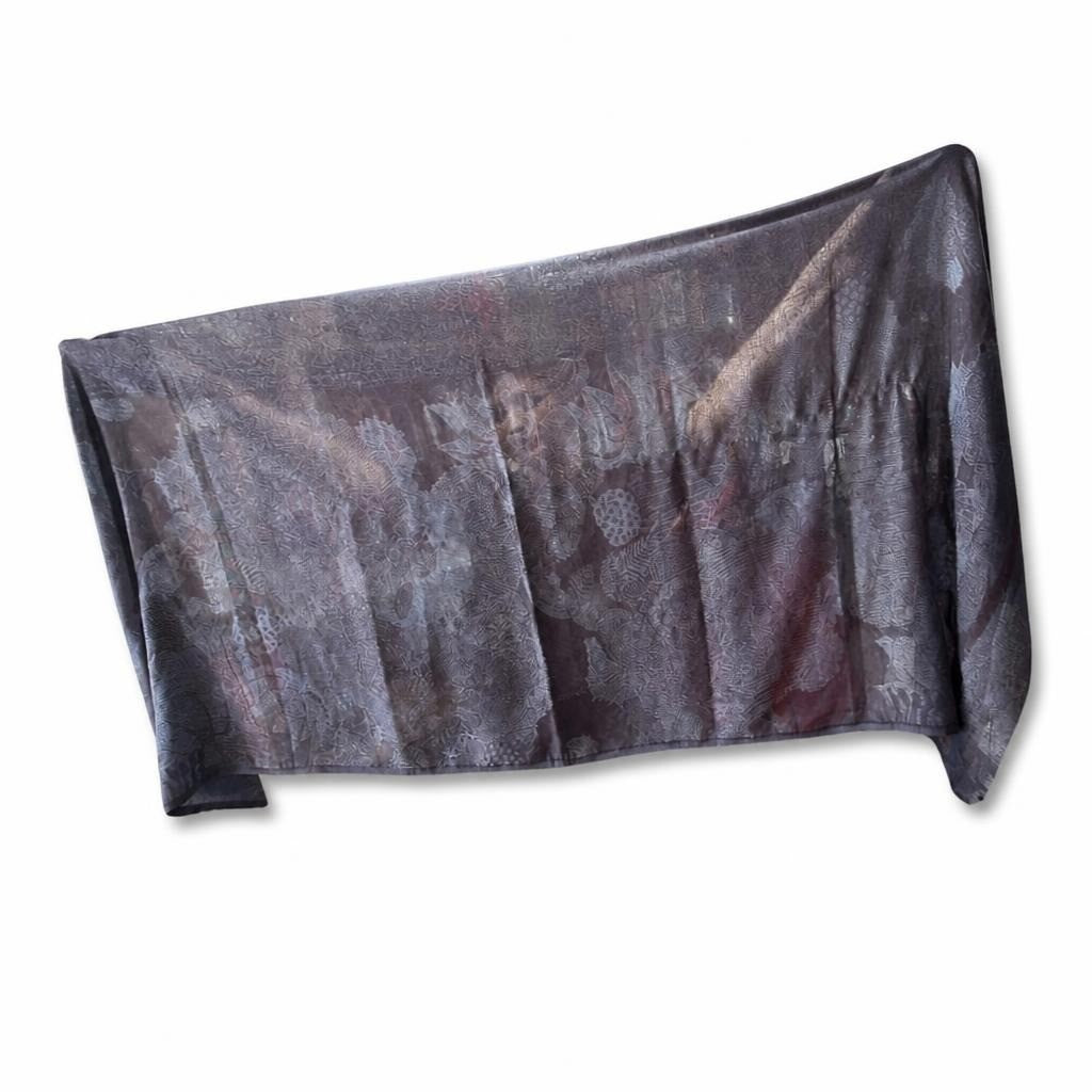 Grey purple artistic print large scarf/shawl - second-hand at Why Go Less, Dekwaneh, Lebanon