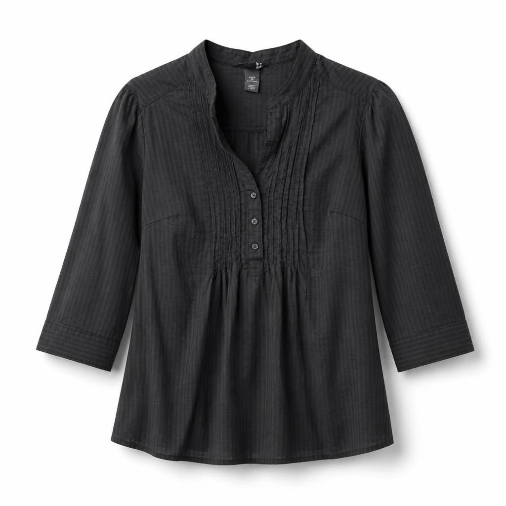 Black cotton pintuck blouse V-neck 3/4 sleeve - second-hand at Why Go Less, Dekwaneh, Lebanon
