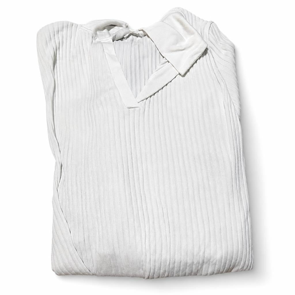 White ribbed knit V-neck collared top - white studio shot, second-hand at Why Go Less, Dekwaneh, Lebanon