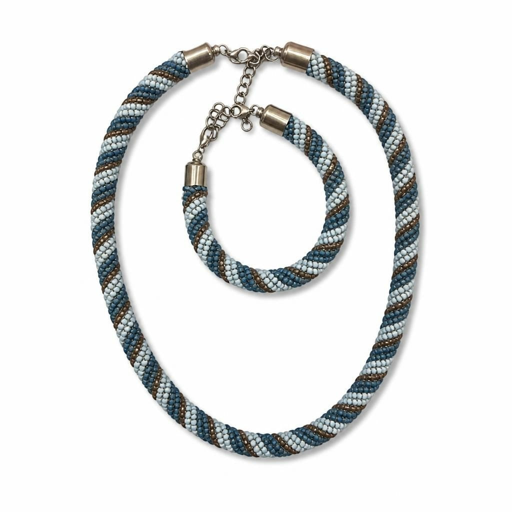 Collier Ras-de-Cou Torsadé avec Perles de Rocailles Bleues | Seconde Main | Pourquoi se Content Moins