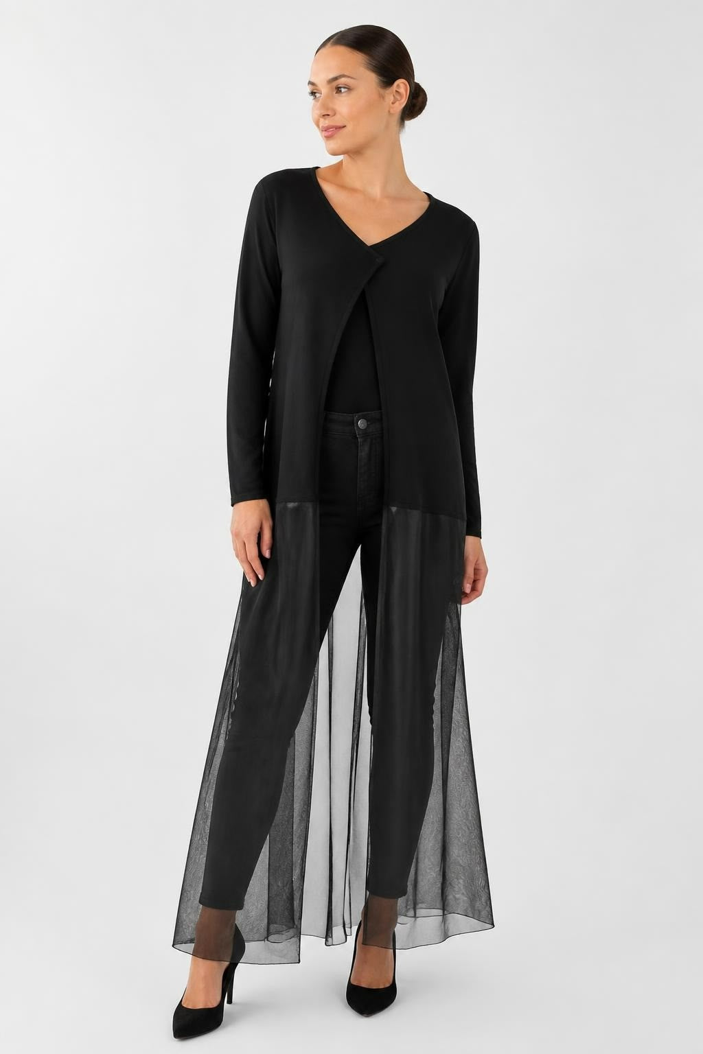 Haut noir avec ourlet en maille transparente, sans taille | Seconde main | Pourquoi faire moins bien-1