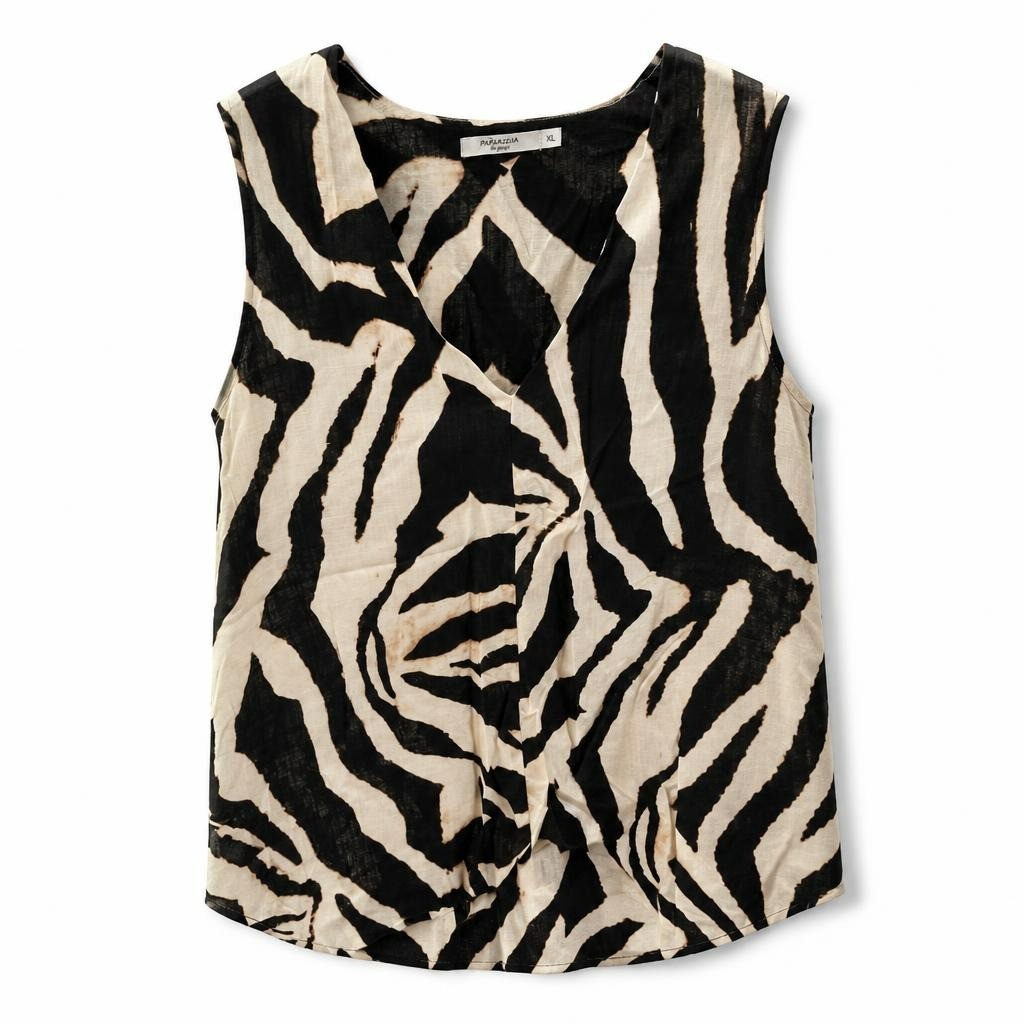 Piazza Italia zebra print blouse, XL, black/white - white studio shot, second-hand at Why Go Less, Dekwaneh, Lebanon