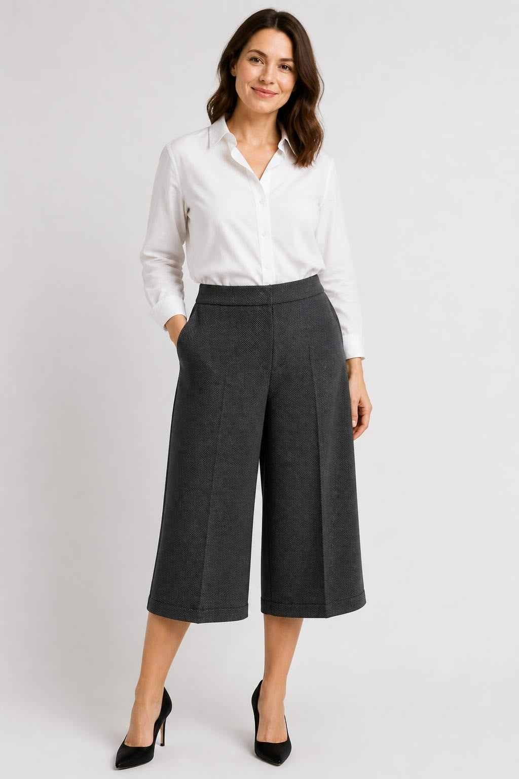 Black Polka Dot Wide-Leg Culottes | Pre-Loved | Why Go Less