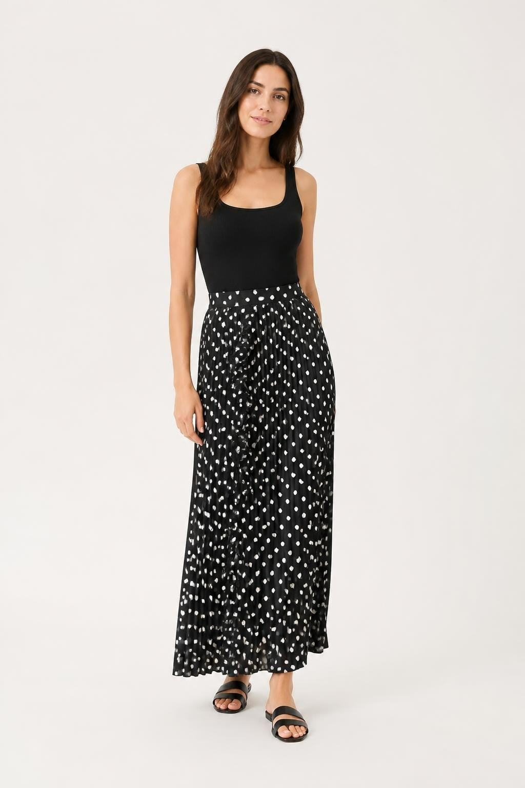 Jupe midi plissée à pois noirs et blancs | Occasion | Pourquoi s'en priver ?