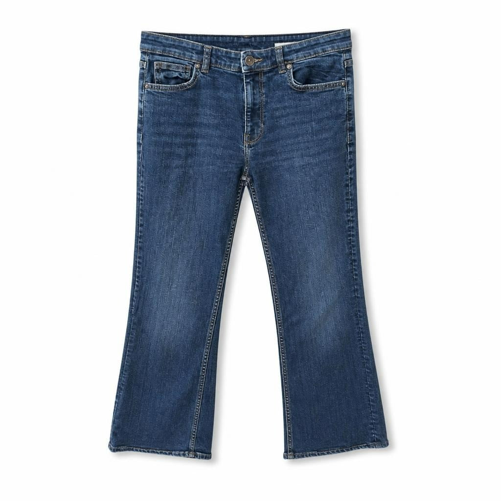 Bershka dark wash low-rise bootcut jeans - white studio shot, second-hand at Why Go Less, Dekwaneh, Lebanon
