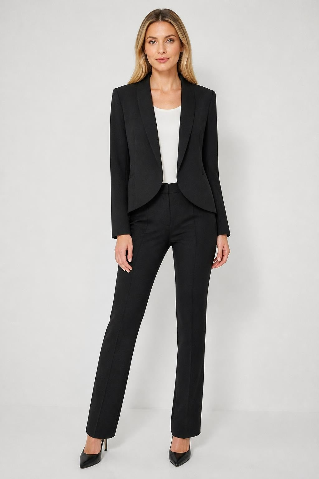 Blazer doublé noir Lupilolou, étiquette liseré doré | Seconde main | Pourquoi se contenter de moins-1