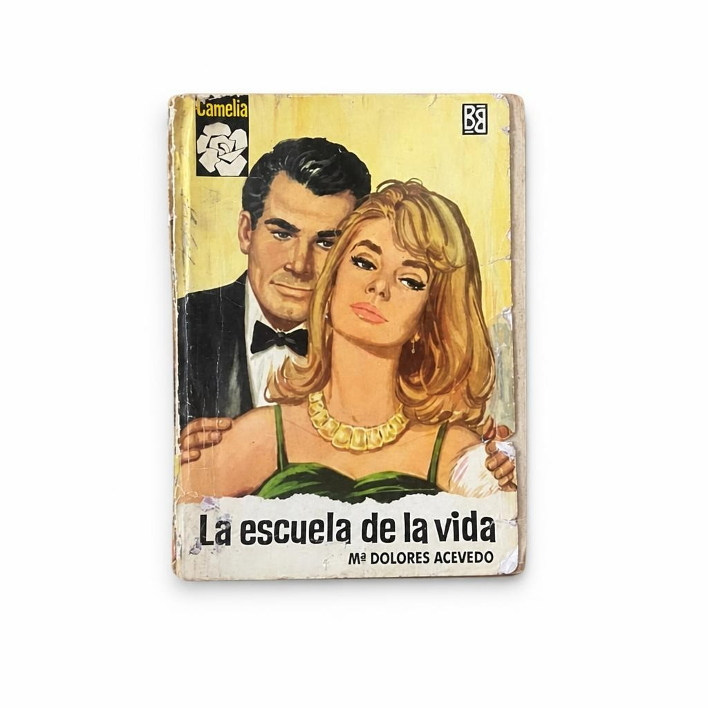 La Escuela de la Vida Spanish romance novel Camelia | Pre-Loved | Why Go Less