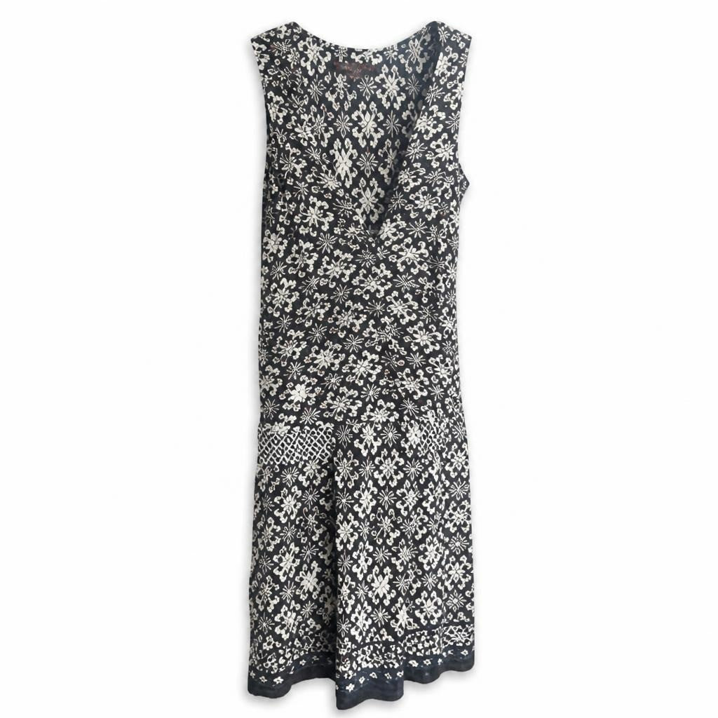 Black floral paisley sleeveless midi dress - white studio shot, second-hand at Why Go Less, Dekwaneh, Lebanon