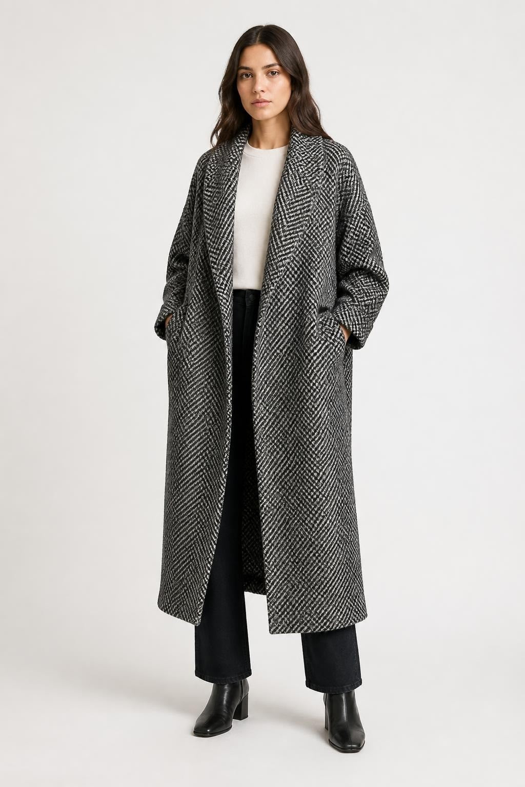 Manteau oversize à chevrons noir et blanc, L env. | D'occasion | Pourquoi se contenter de moins