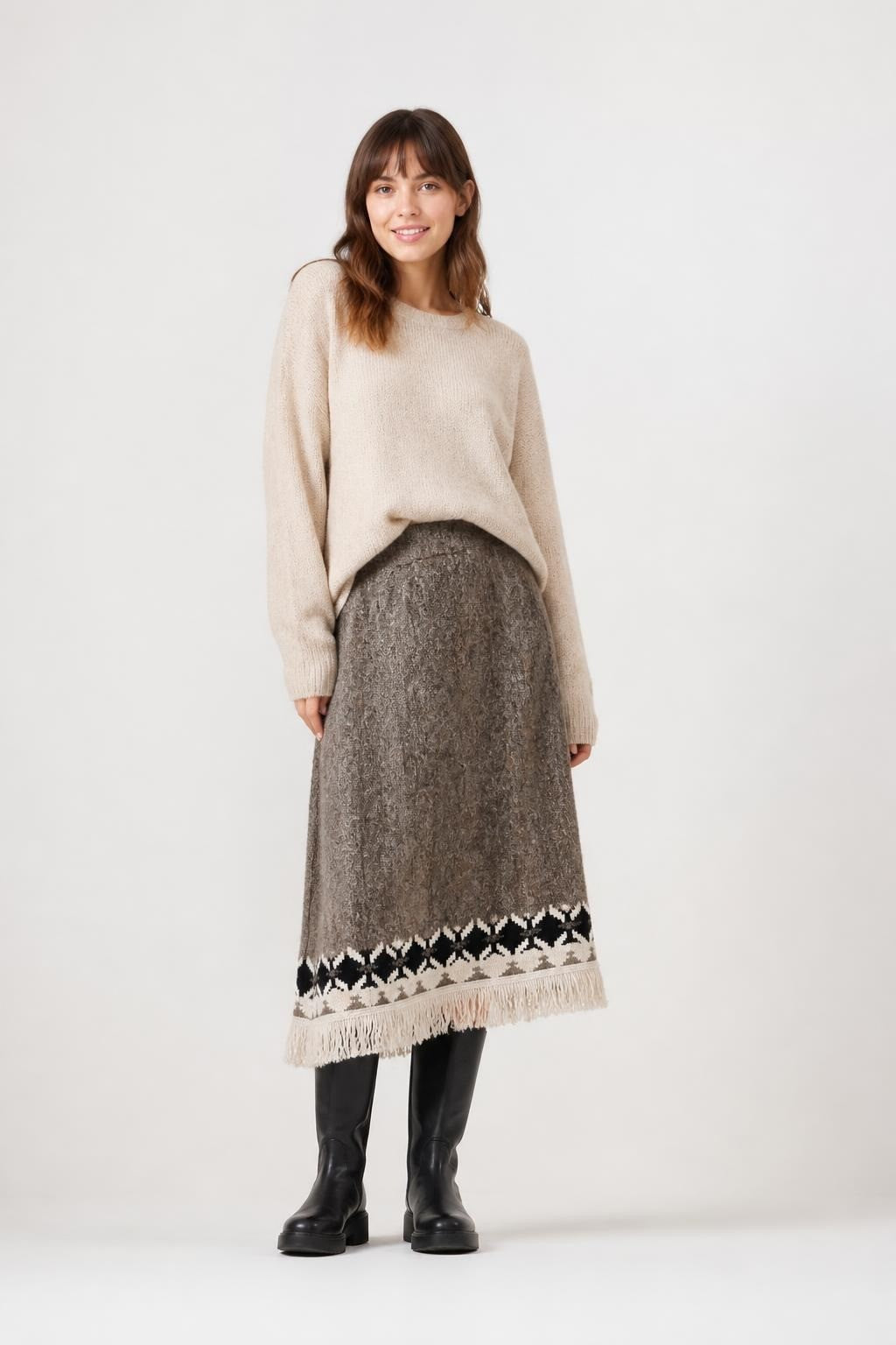 Wool-blend midi skirt, grey, fringe hem detail | Pre-Loved | Why Go Less