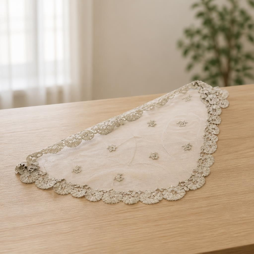 Ivory lace half-moon doily/table cover, ornate | Pre-Loved | Why Go Less