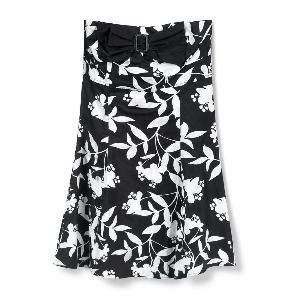 Black white floral belted midi dress - white studio shot, second-hand at Why Go Less, Dekwaneh, Lebanon