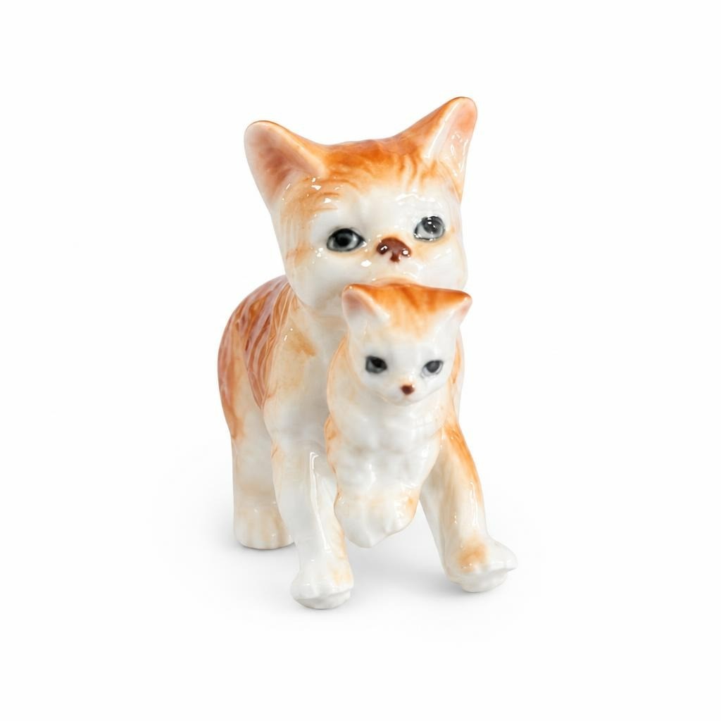 Orange tabby cat with kitten ceramic figurine set - white studio shot, second-hand at Why Go Less, Dekwaneh, Lebanon