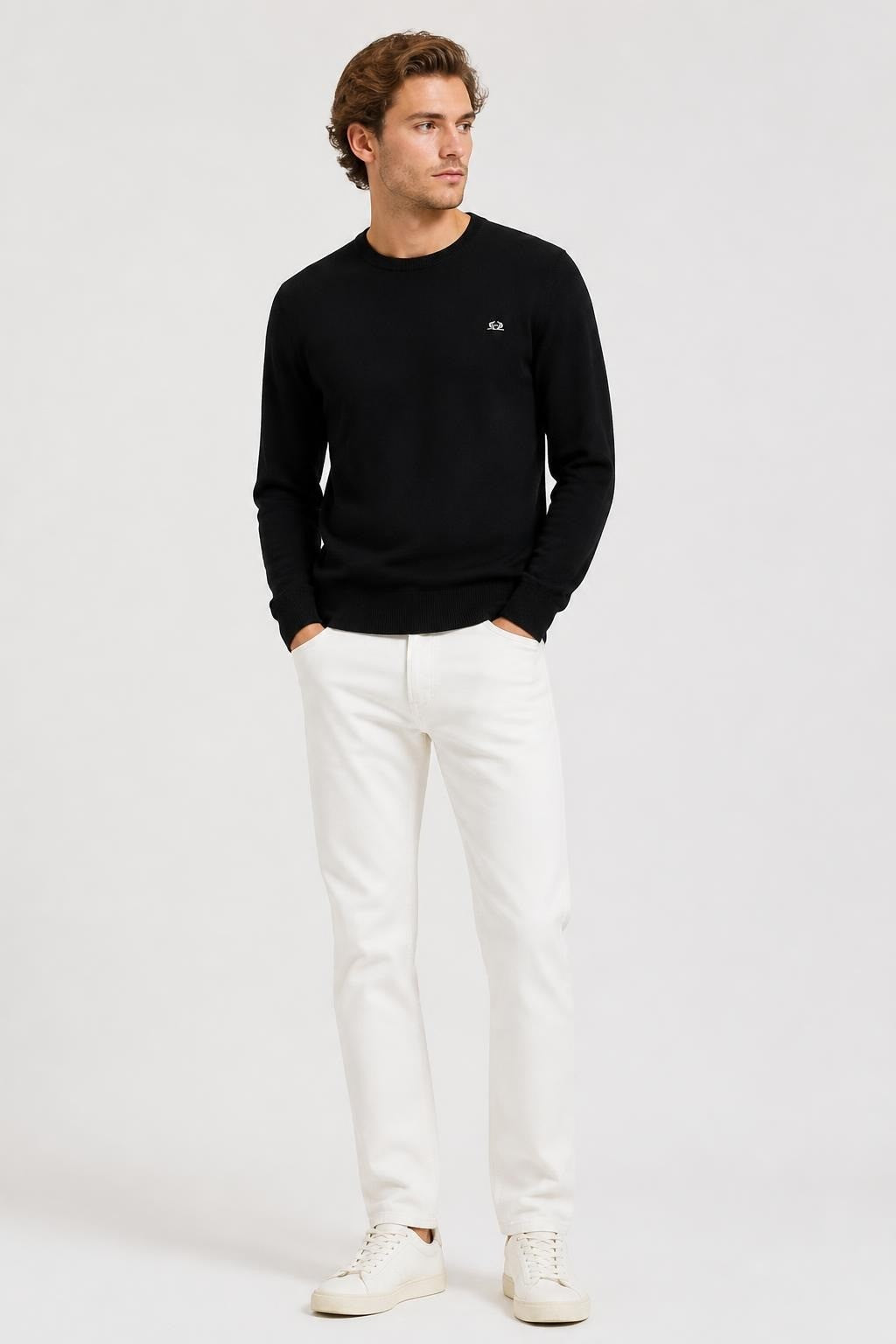 Dark navy/black branded crewneck t-shirt | New | Why Go Less
