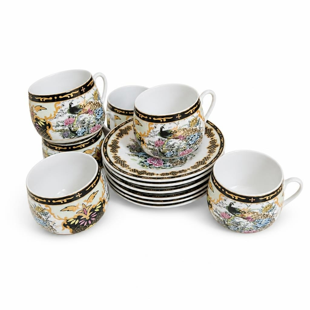 Lot de 6 Tasses et Soucoupes en Porcelaine Motif Paon | Seconde Main | Pourquoi se contenter de moins