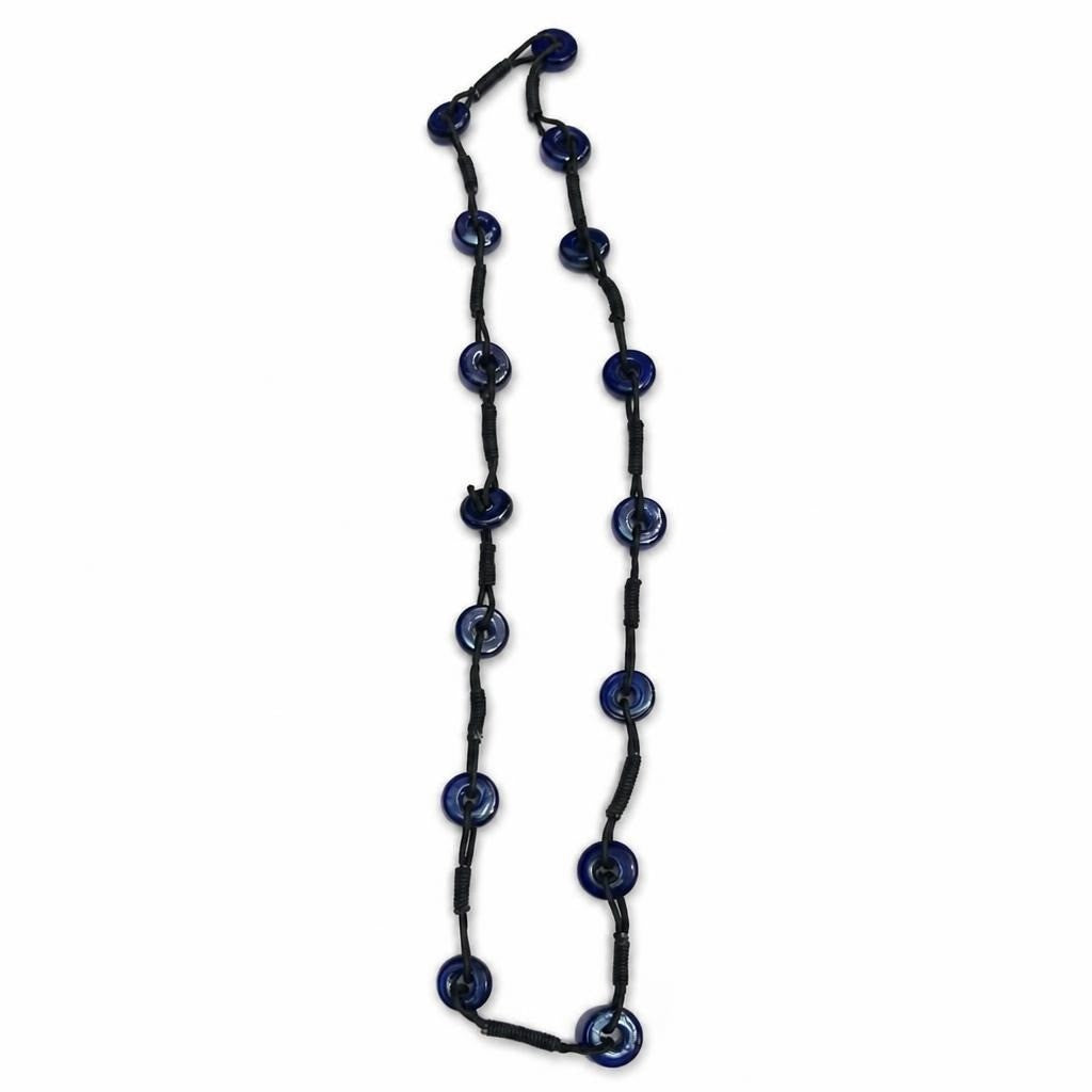 Collier long perles rondes beiges en forme de donut sur cordon | Seconde main | Pourquoi se contenter de moins