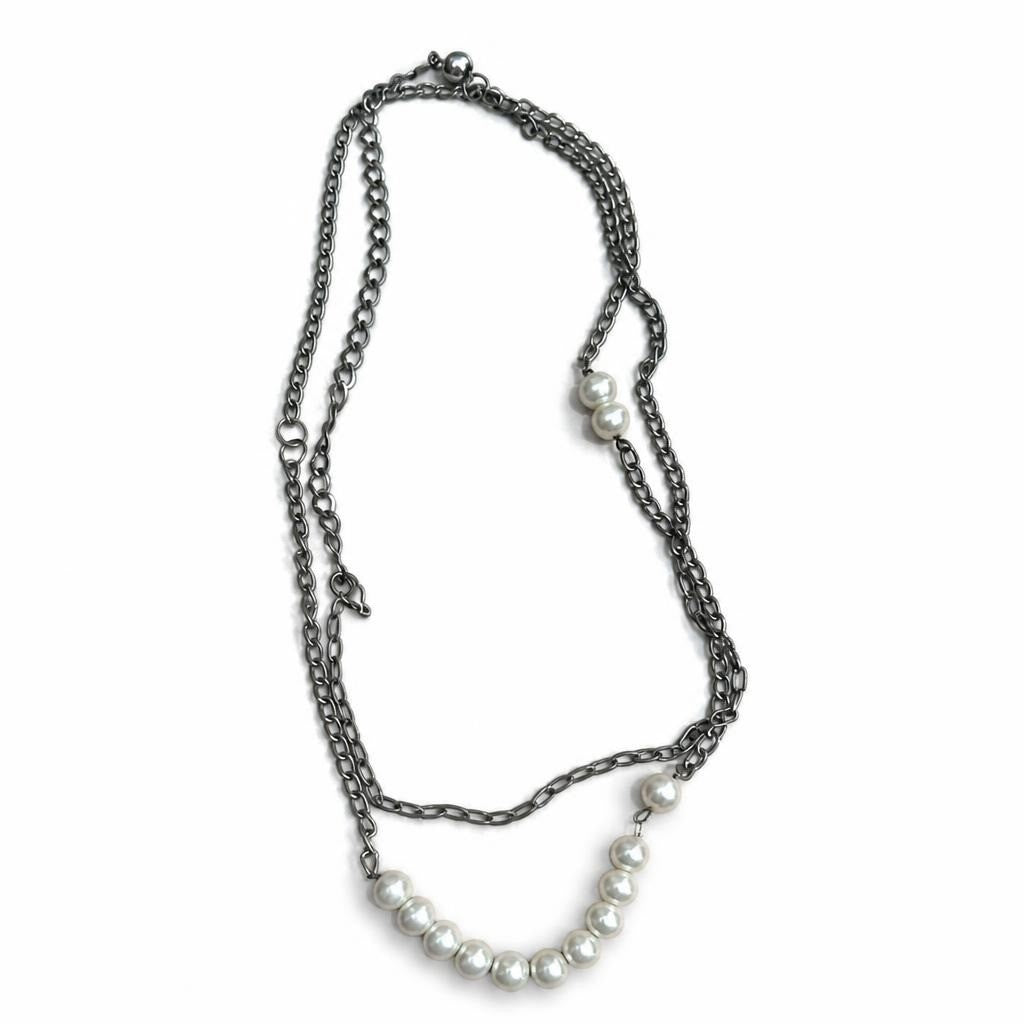 Collier double-chaîne et perles, ton argent | D'occasion | Pourquoi se contenter de moins ?