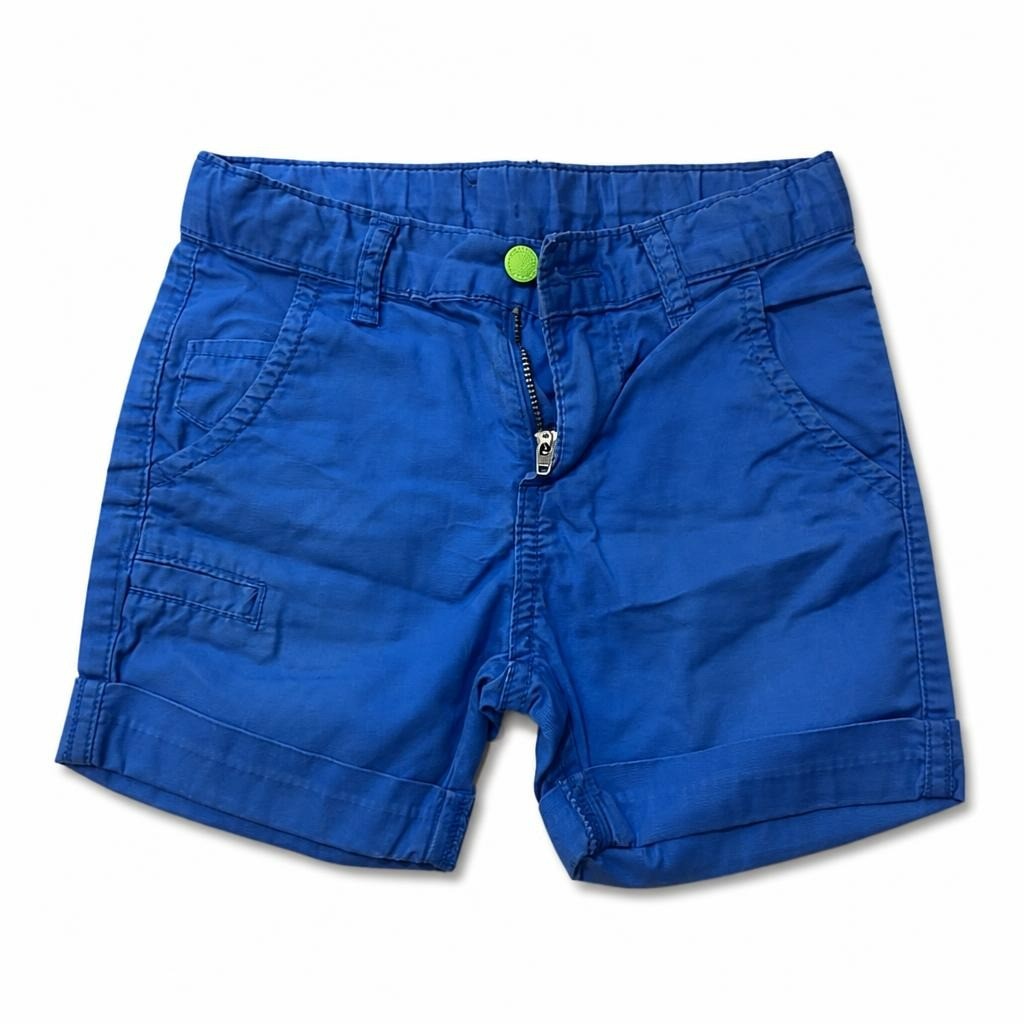 Short chino bleu pour enfant avec bouton vert | Occasion | Pourquoi payer plus