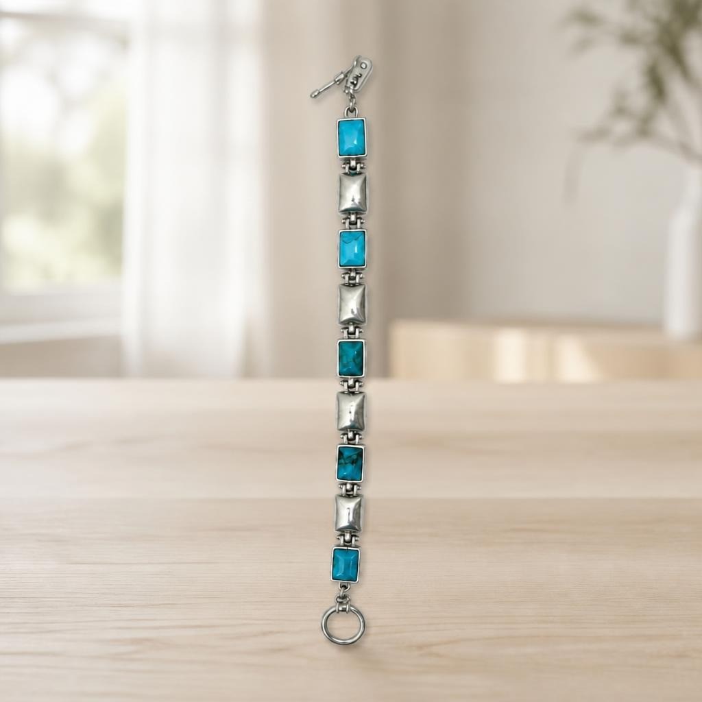 Silver & turquoise stone link bracelet toggle clasp - on surface shot, second-hand at Why Go Less, Dekwaneh, Lebanon