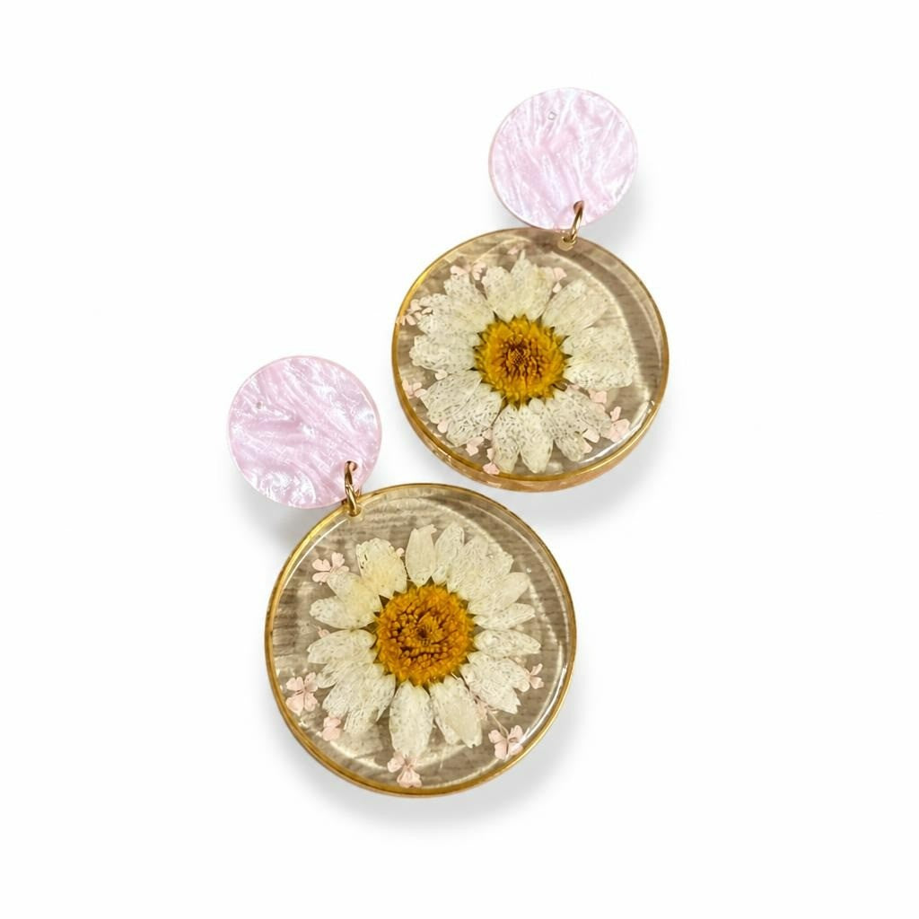 Resin daisy drop earrings pink stud gold tone - second-hand at Why Go Less