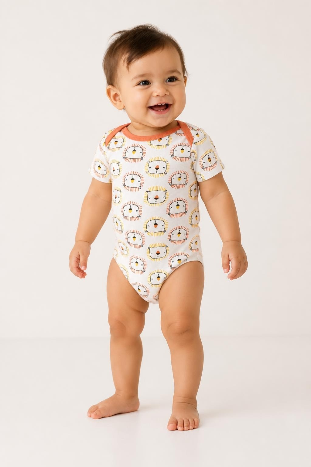 Gerber White Lion Print Onesie 9-12M - at Why Go Less, Lebanon